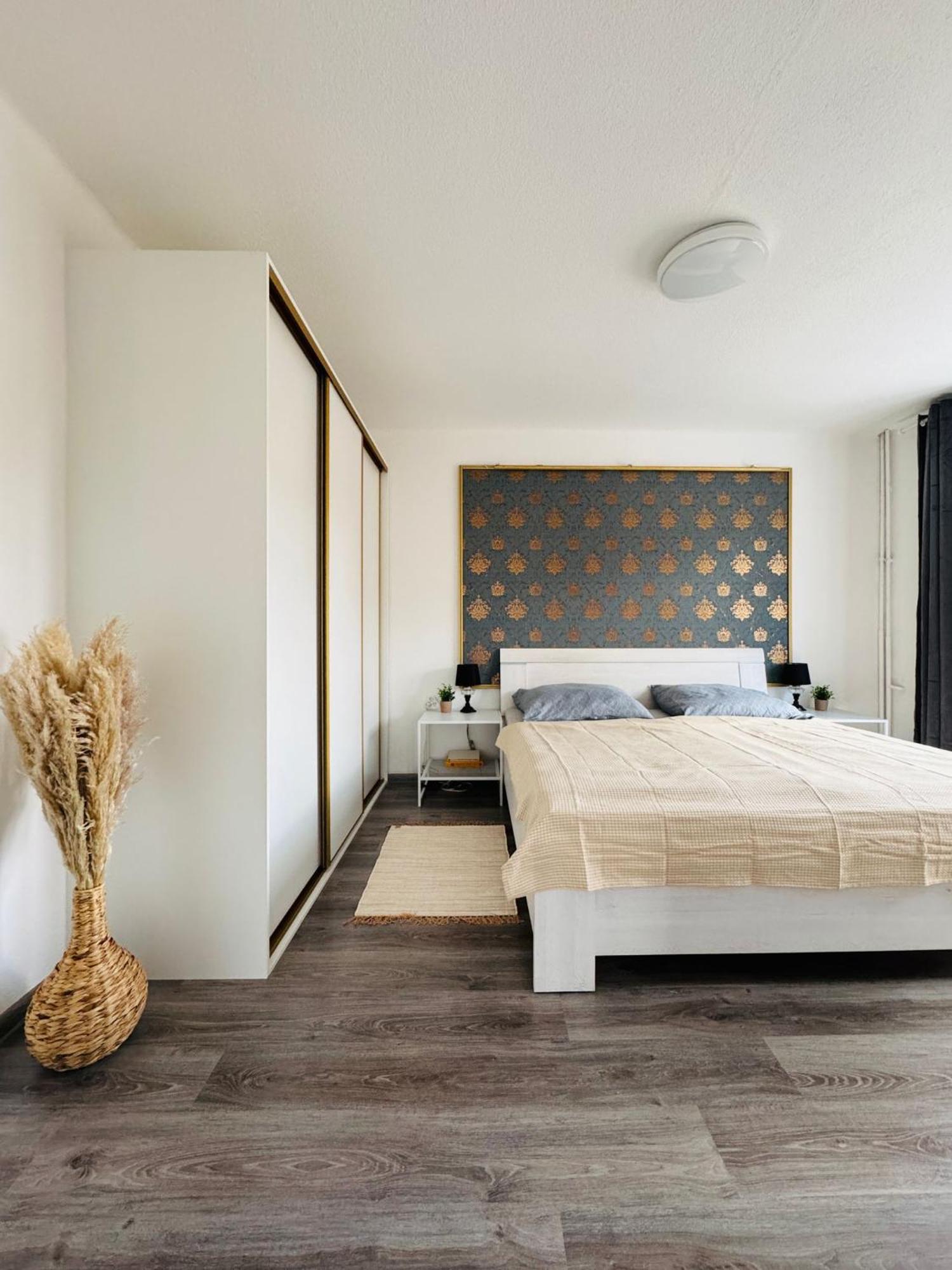 Apartment Yupa Кошице Екстериор снимка